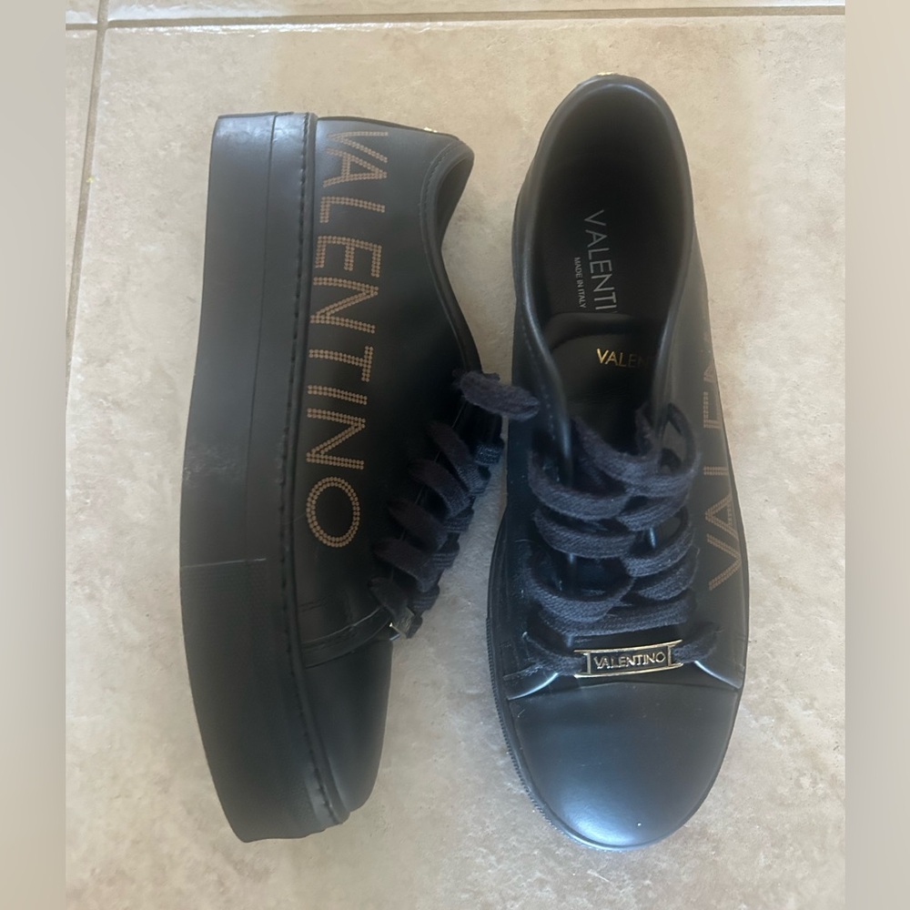 Authentic Valentino platform sneakers 9